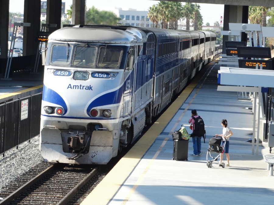 Железная дорога Amtrak