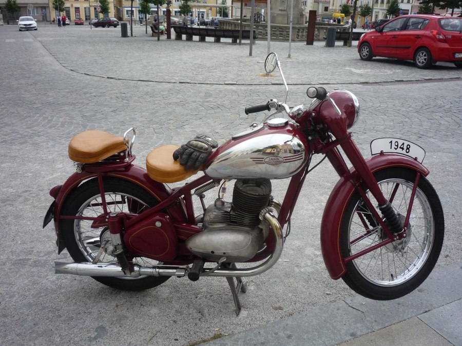 Мотоцикл Ява 350 старушка