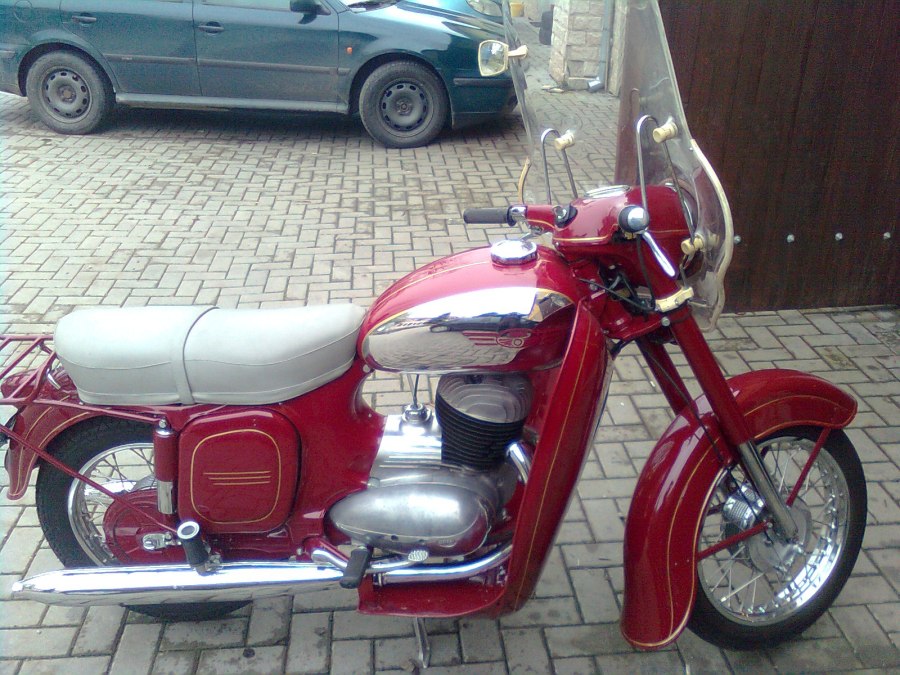 Jawa 250 559