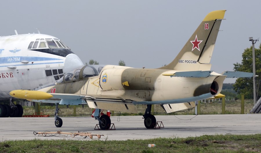 Л-39 самолет