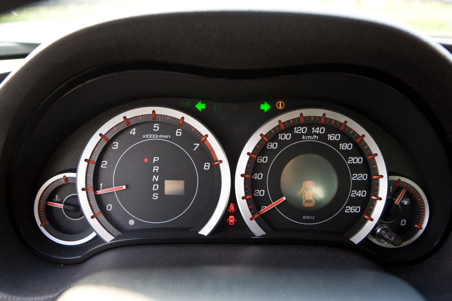 Honda Accord 2008 приборная панель