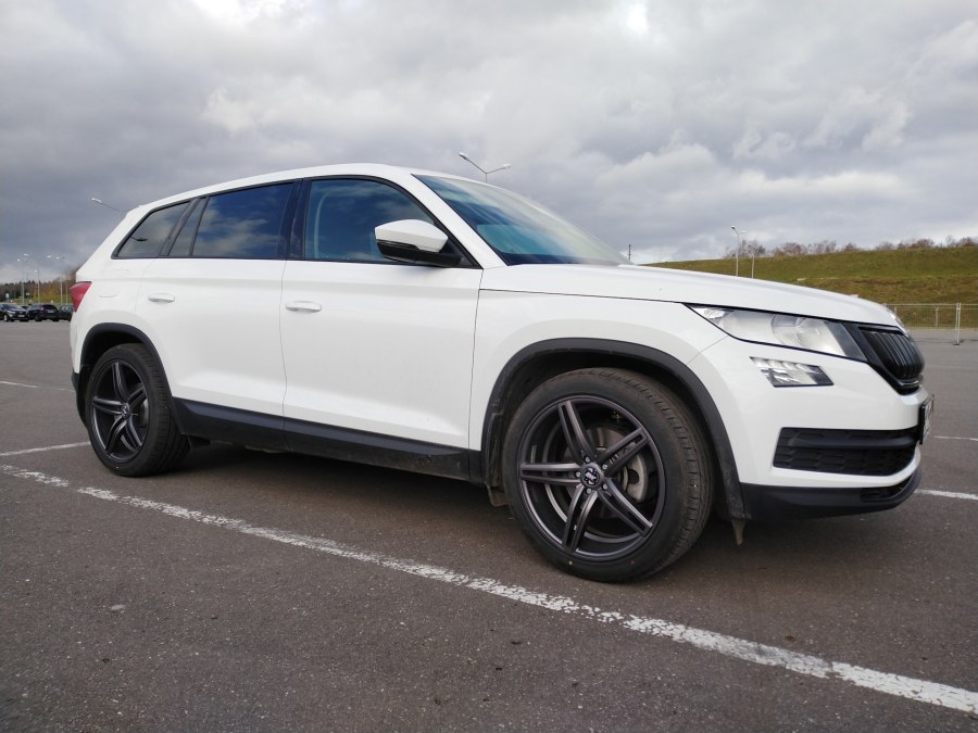 Skoda Kodiaq RS черный