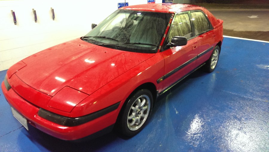 Mazda Astina 323 bg 1990
