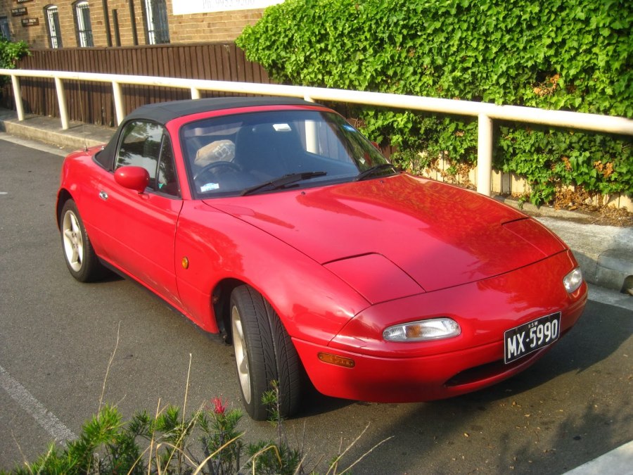 Мазда MX 5 1990