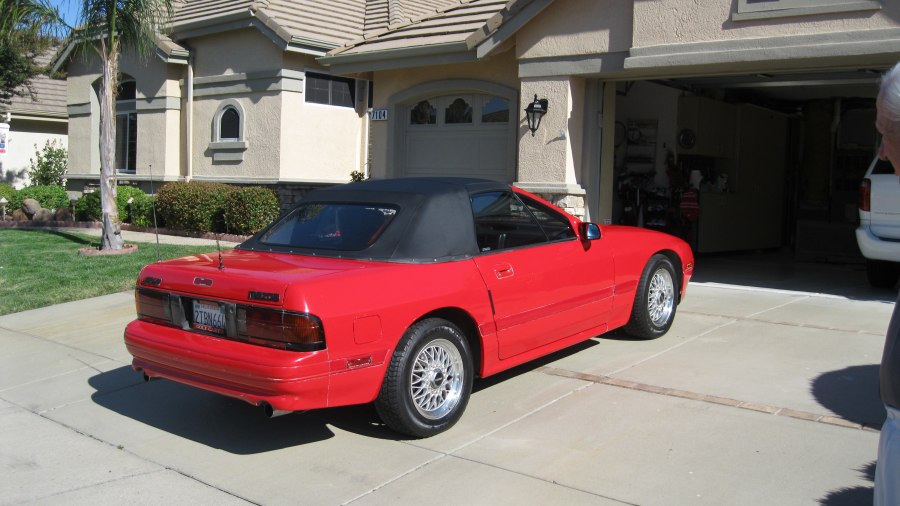 Mazda 323 Hatchback 1990