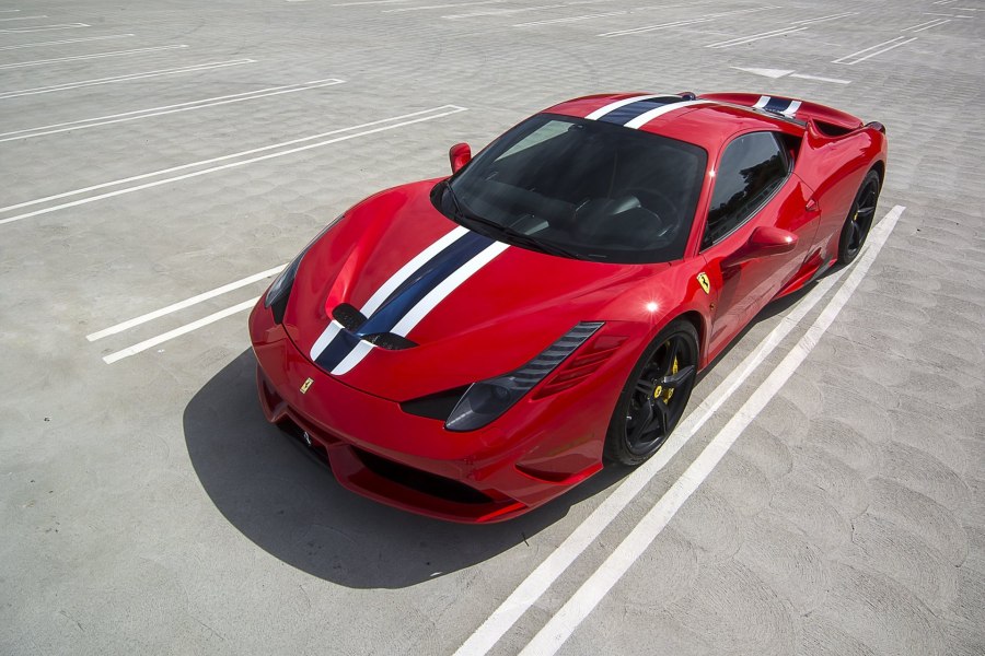 Феррари 458 speciale