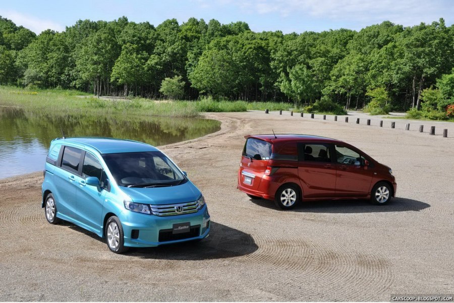 Honda freed Spike