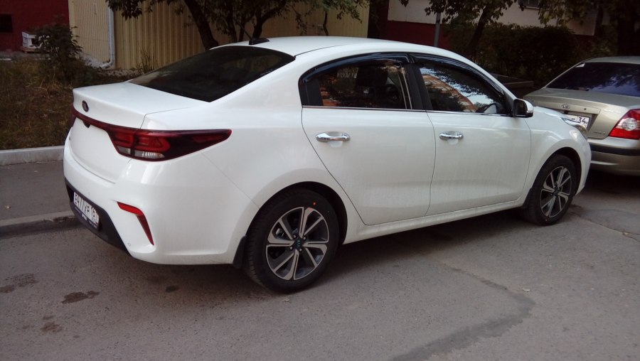 Kia Rio 2017 на дисках