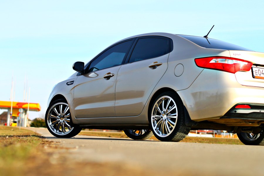 Kia Rio 4 на 18 дисках