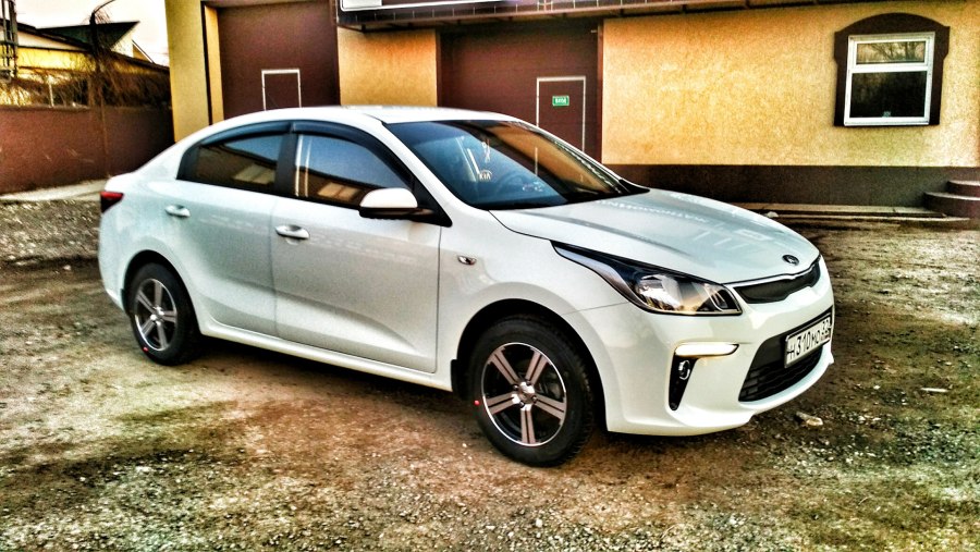 Kia Rio 4 r16
