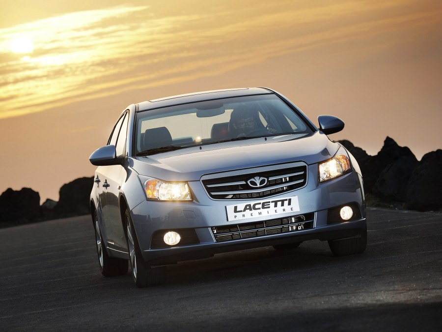 Daewoo Lacetti Premiere j300