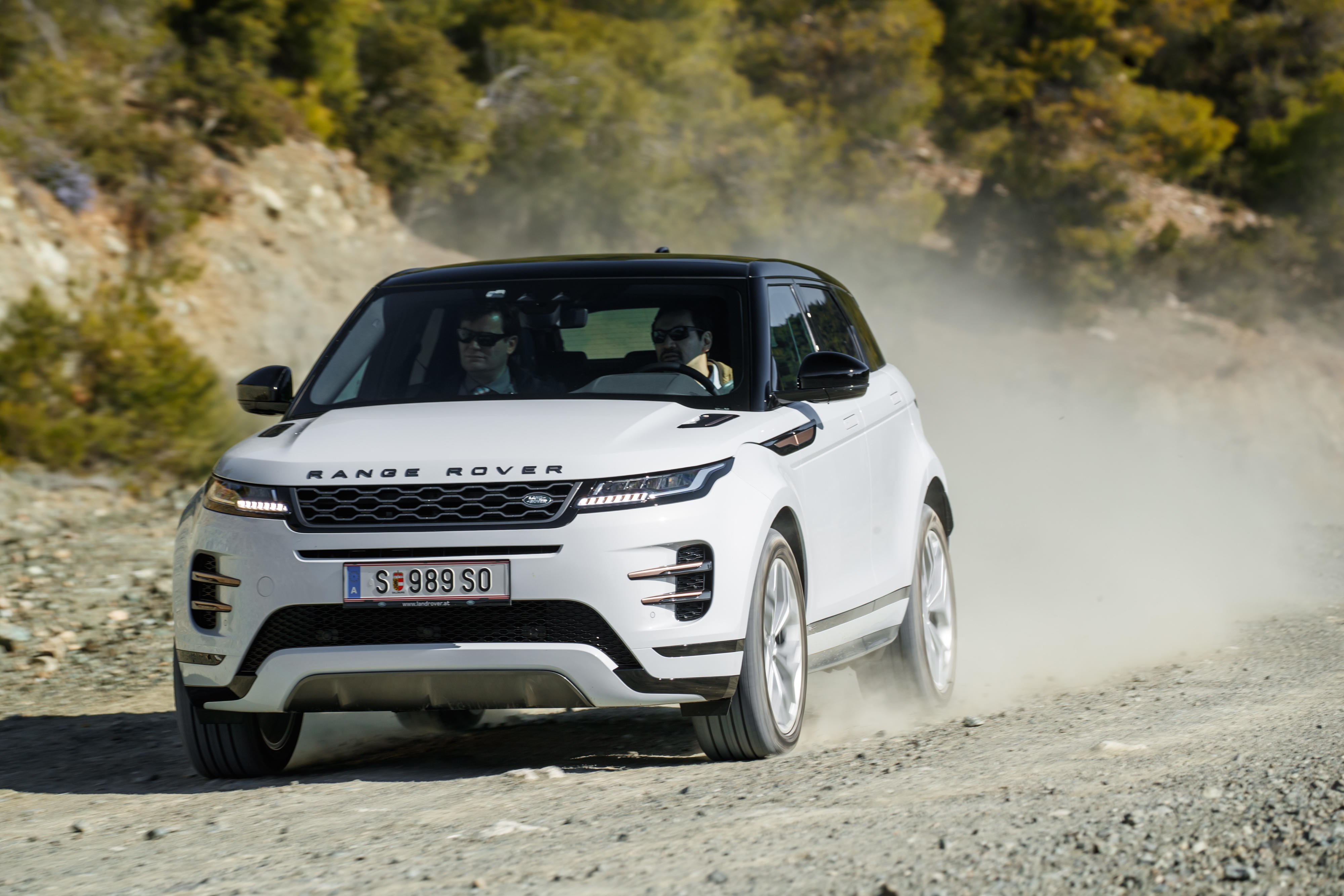 Новый рендж ровер. Рендж Ровер 2022. Новый Рендж Ровер 2022. Land Rover Evoque 2022. Range Rover Velar 2022.