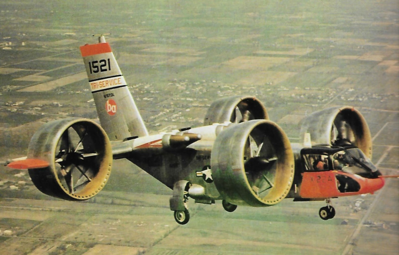 At speed above. Bell x-22. Винтовой самолет вертикального взлета. Самолет с задним расположением винта. Bell x-5.