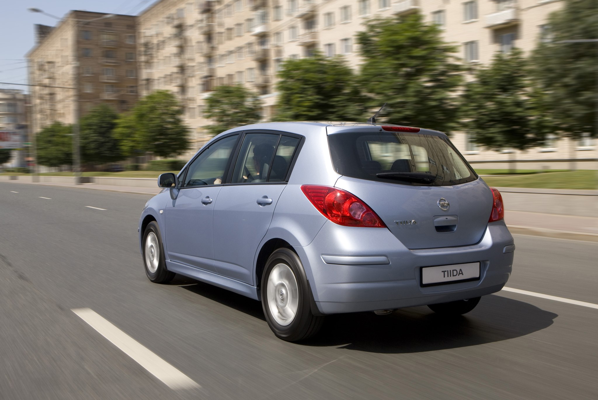 Nissan Tiida 2013 С…СЌС‚С‡Р±РµРє