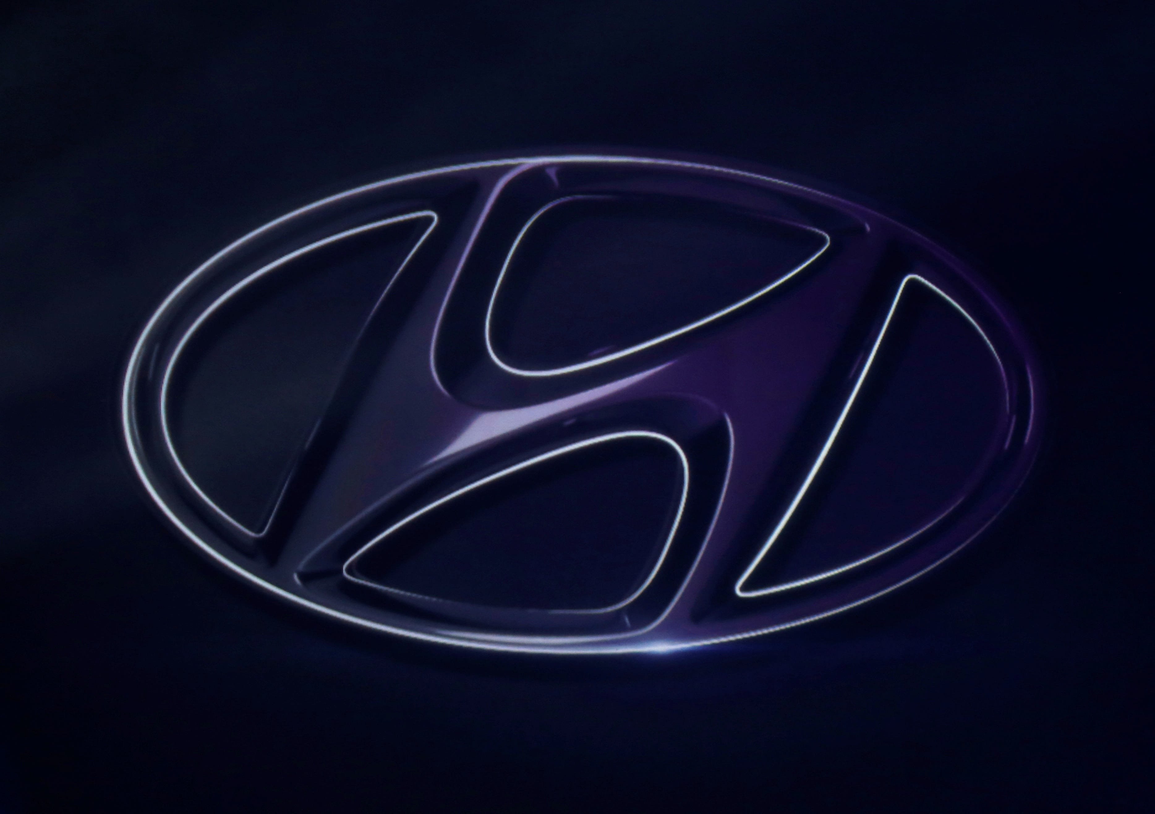 Значок соляриса. Hyundai logo. Hyundai логотип 2021. Hyundai новый значок. Знак Хендай Солярис.