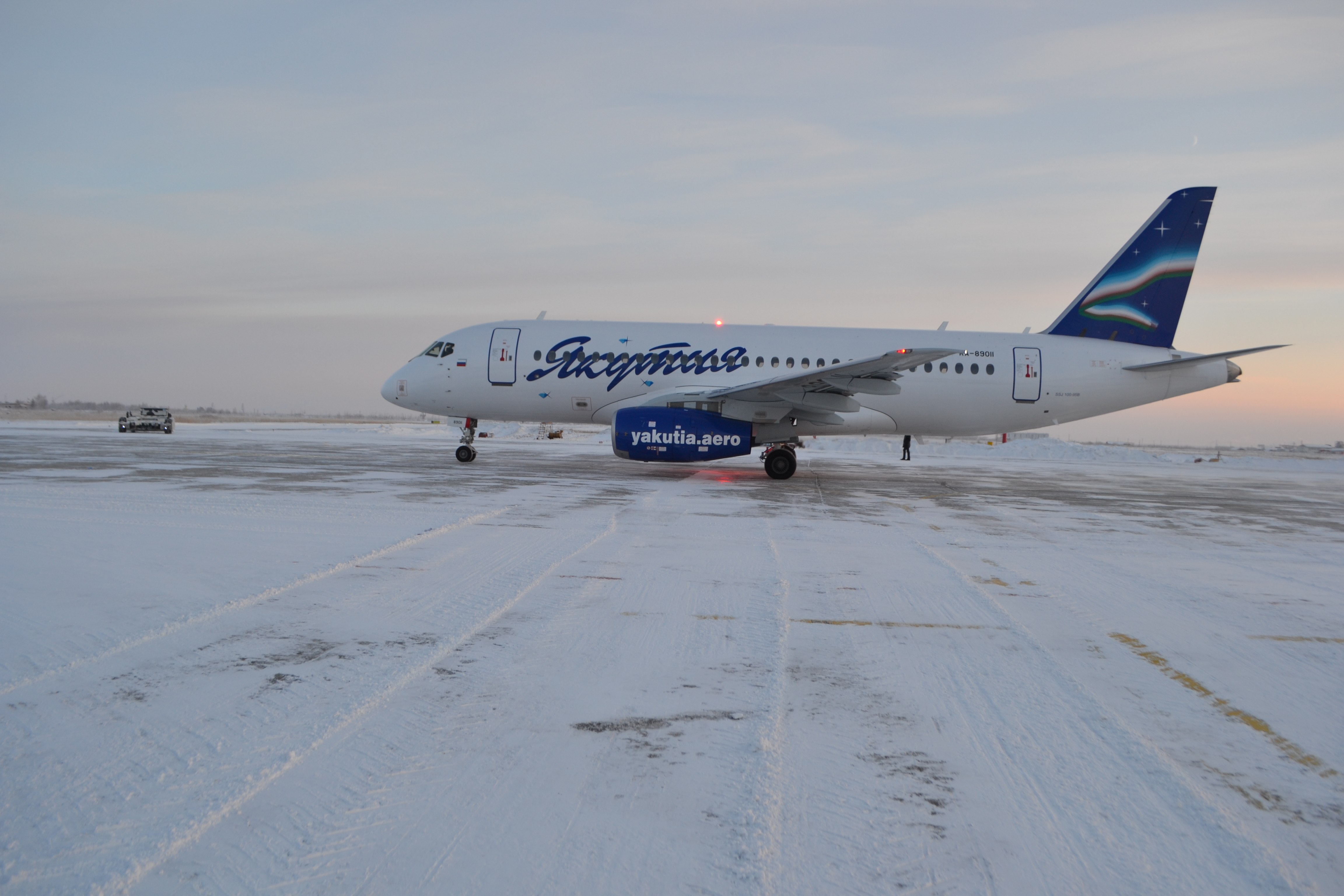 E yakutia ru. Sukhoi Superjet 100 Якутия. Авиакомпания Якутия Суперджет. Якутия авиалинии Суперджет 100. Супер Джет 100 самолет авиакомпания Якутия.