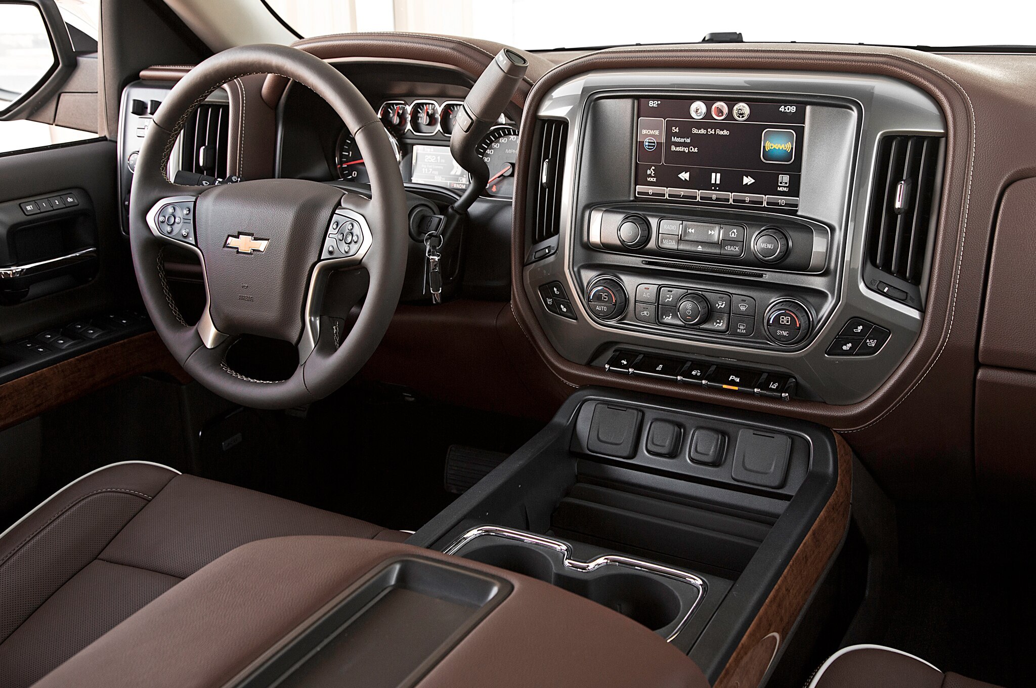 Chevrolet Silverado 2020 Interior