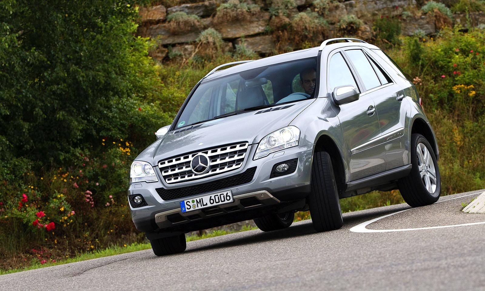 Мерседес 350. Mercedes ml 350 4matic. Mercedes ml 350 BLUETEC. Ml 350 BLUETEC 4matic. Mercedes ml 4 matic.