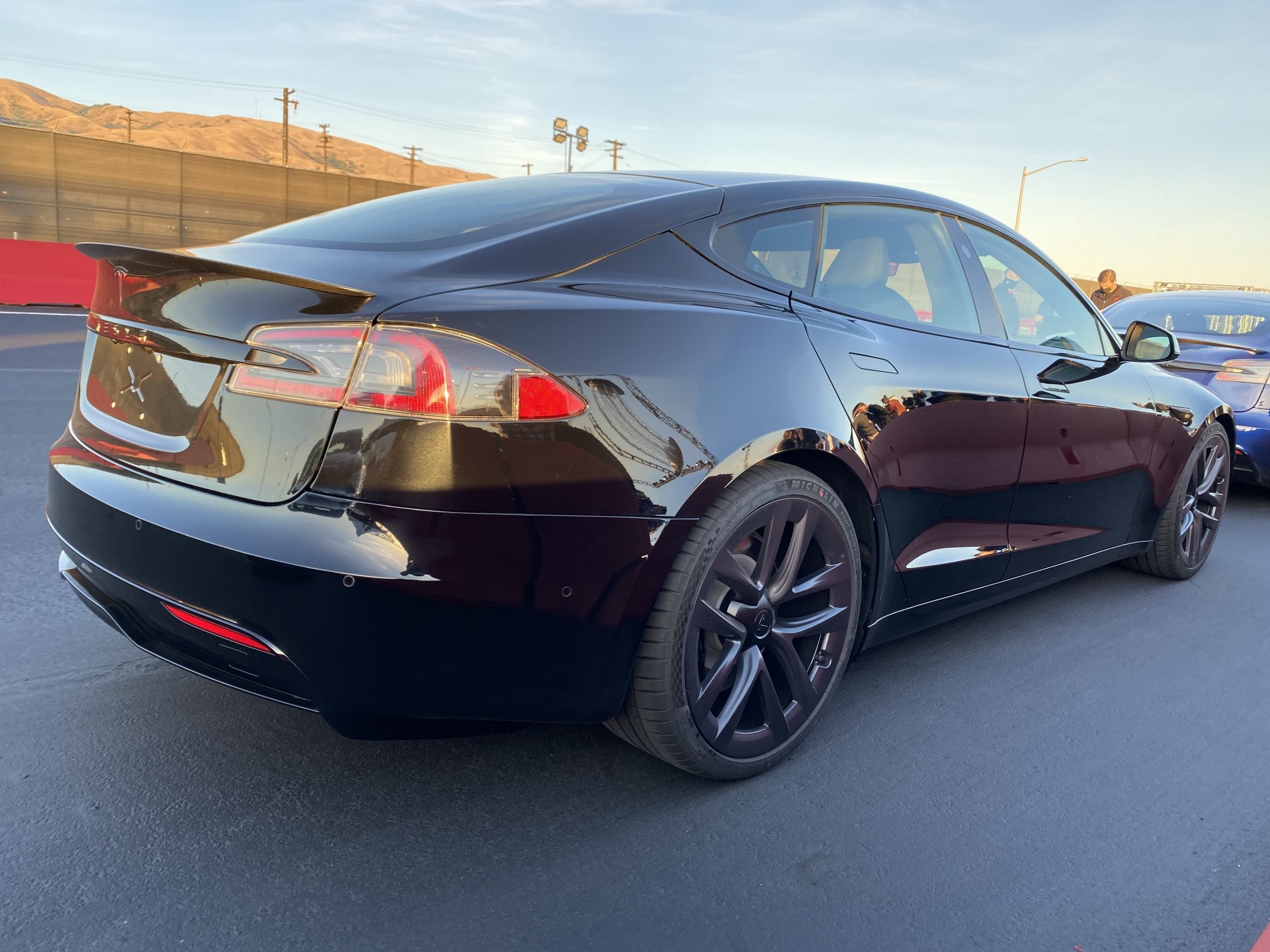 Model x plaid. Tesla model s Plaid 2021. Тесла model s Plaid 2021. Тесла модель s Plaid Plus 2021. Tesla model s Plaid p100d.