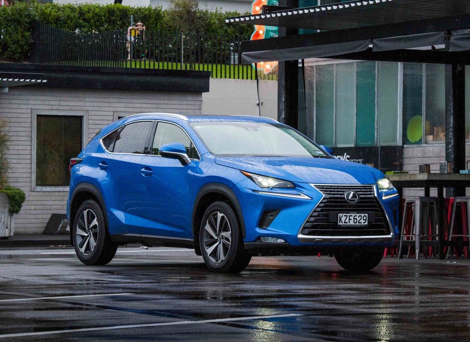 Lexus кроссовер NX