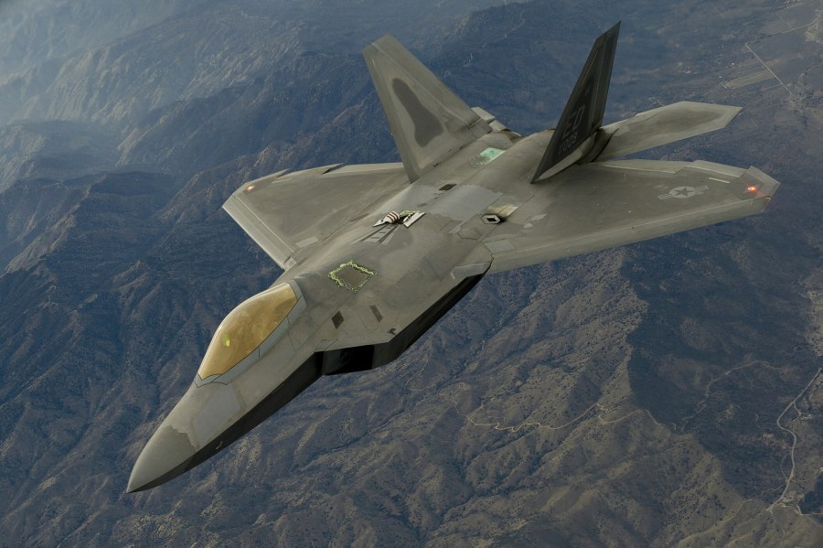 Истребитель Lockheed Martin f-22a Raptor