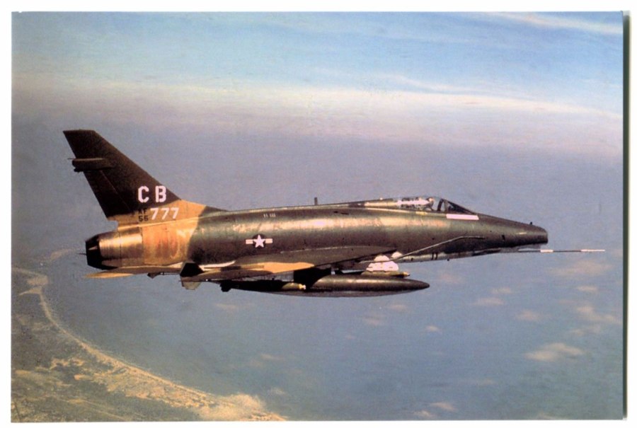 North American f-100 super Sabre