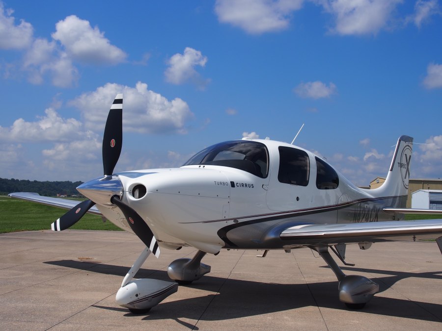 Cirrus sr22 g6 2020