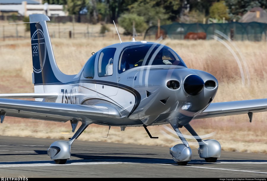 Cirrus sr22 g6 2020