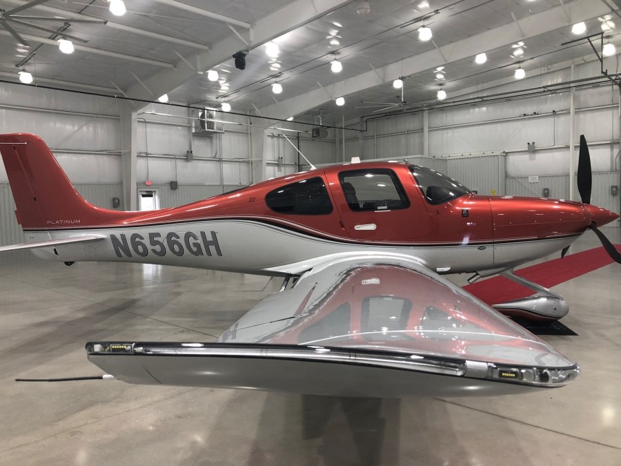 Cirrus sr22 and Vision Jet