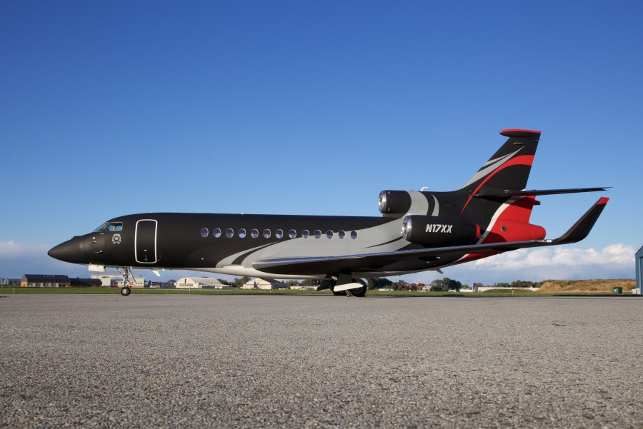 Falcon 10x самолет