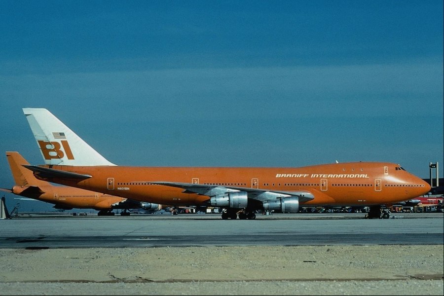 Эйрбас а380 800