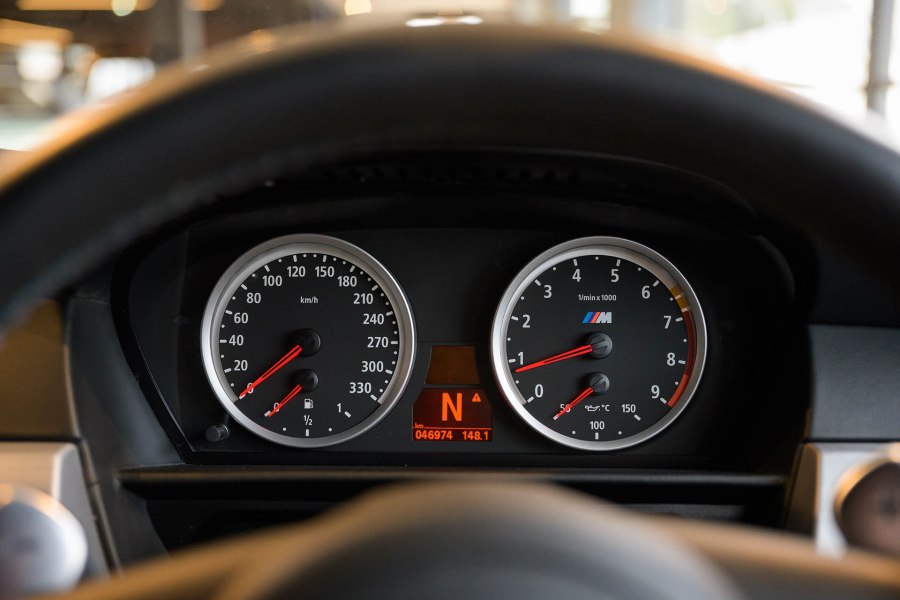 BMW m5 e60 Speedometer
