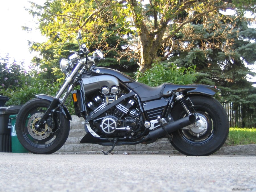 Yamaha v Max 1920x1080