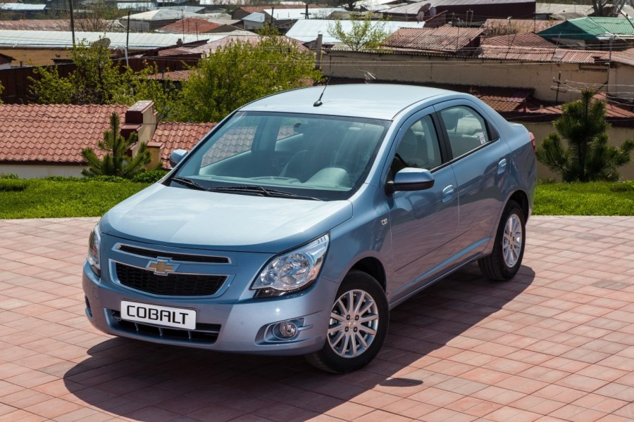 Chevrolet Cobalt 2 поколение
