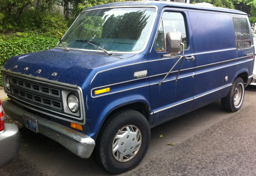 1986 Ford Econoline van