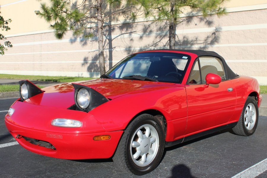 Mazda MX-5 Miata stance