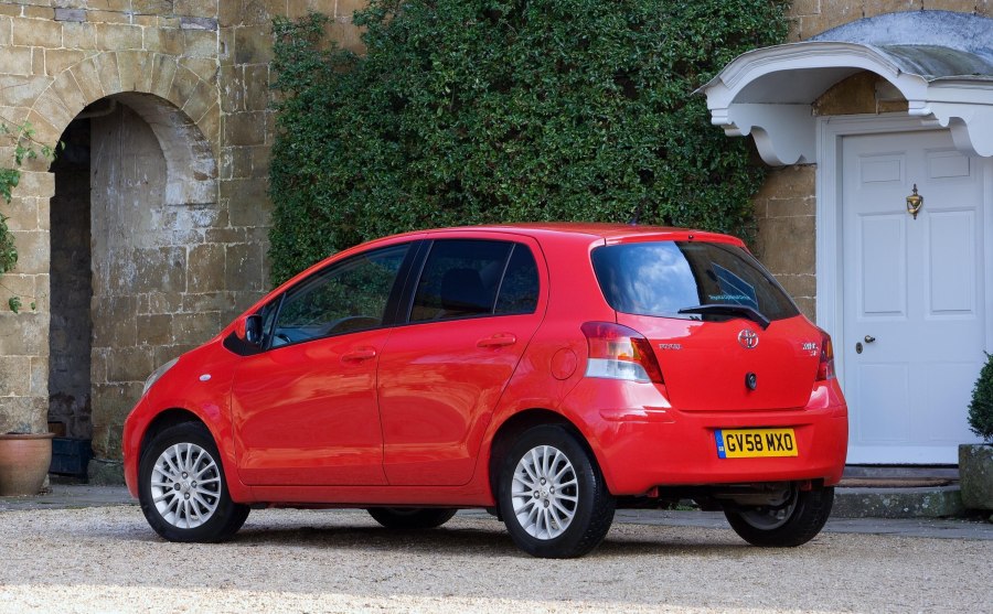 Toyota Yaris xp90