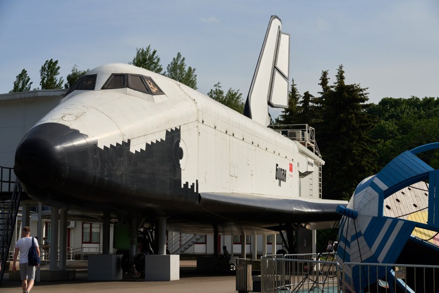 Космический шаттл Леонова