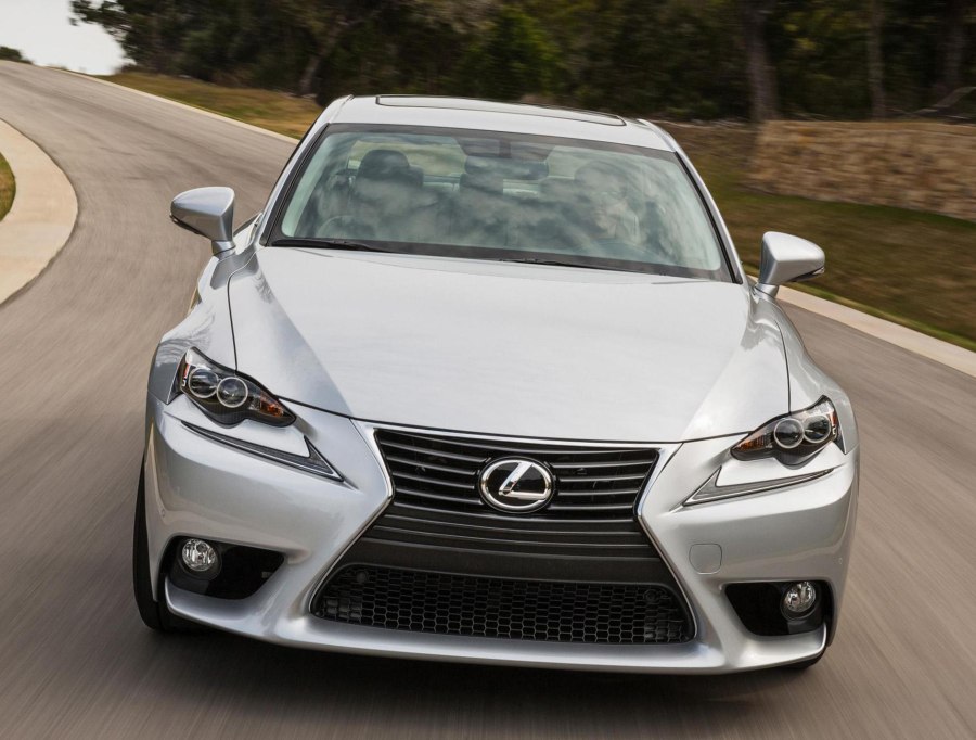 Lexus is 250 HD