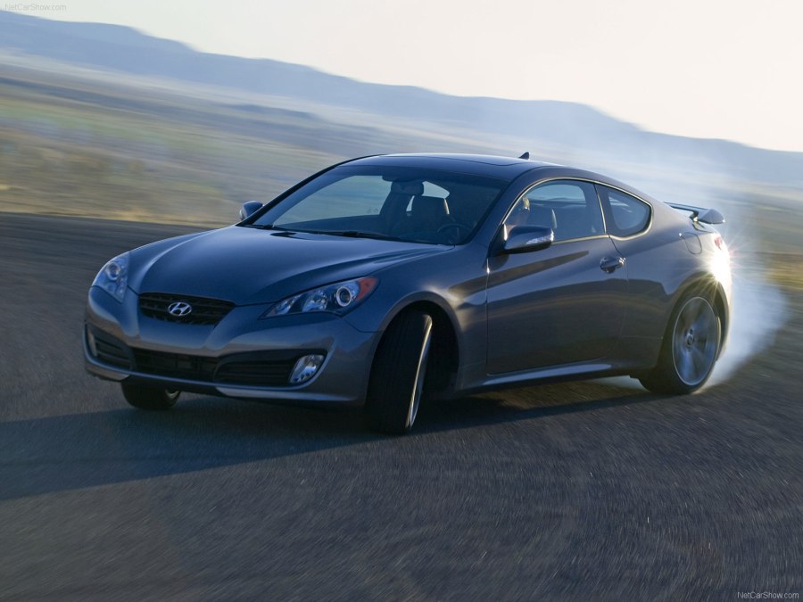 Hyundai Genesis Coupe 2012