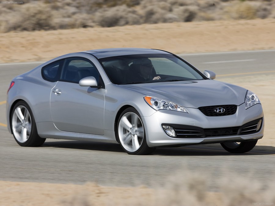 Hyundai Genesis Coupe 2012