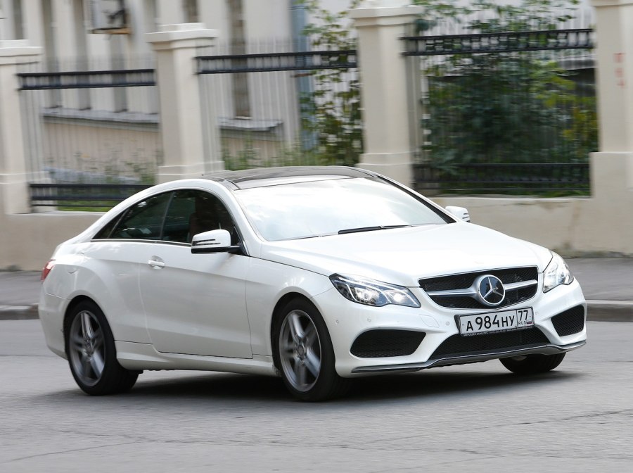 Mercedes Benz e200 Coupe