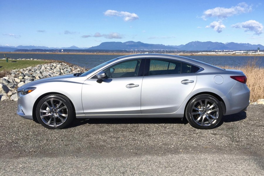 Mazda 6 GH серебристая