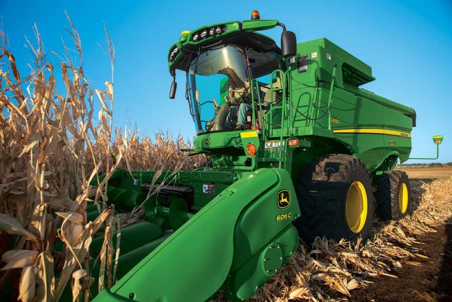 John Deere 600c LC