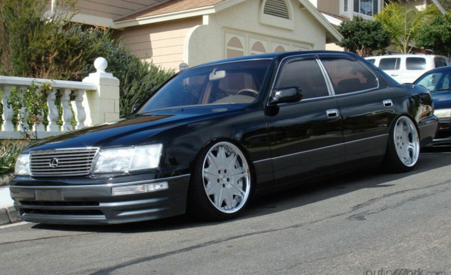 Лексус лс 400 2005