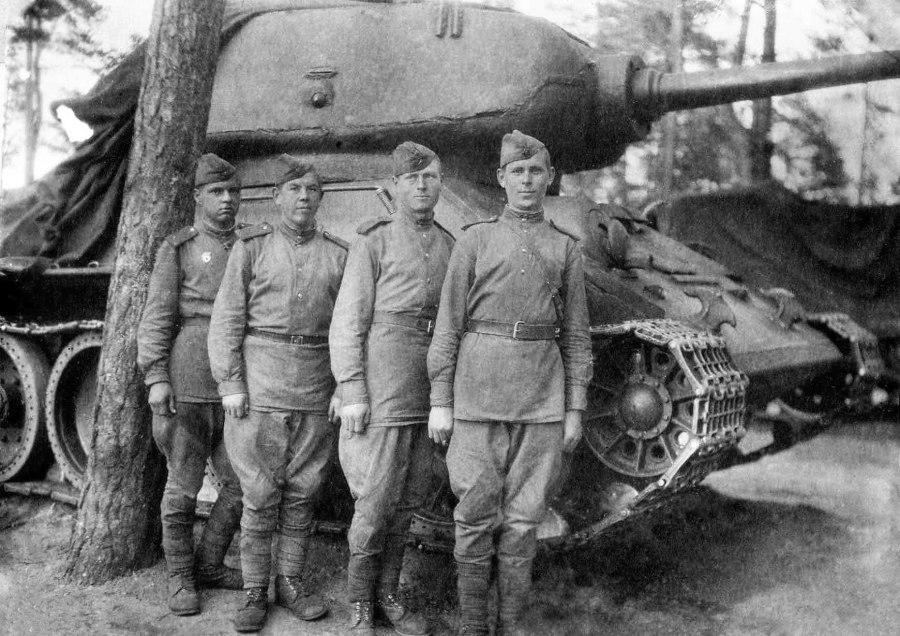 Командир танка т-34