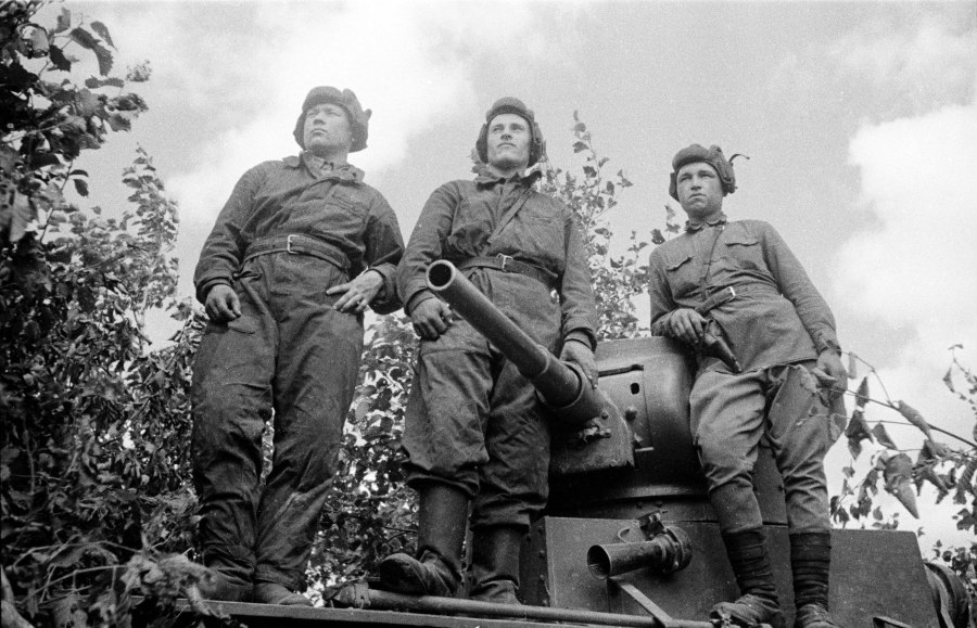 Командир танка т-34