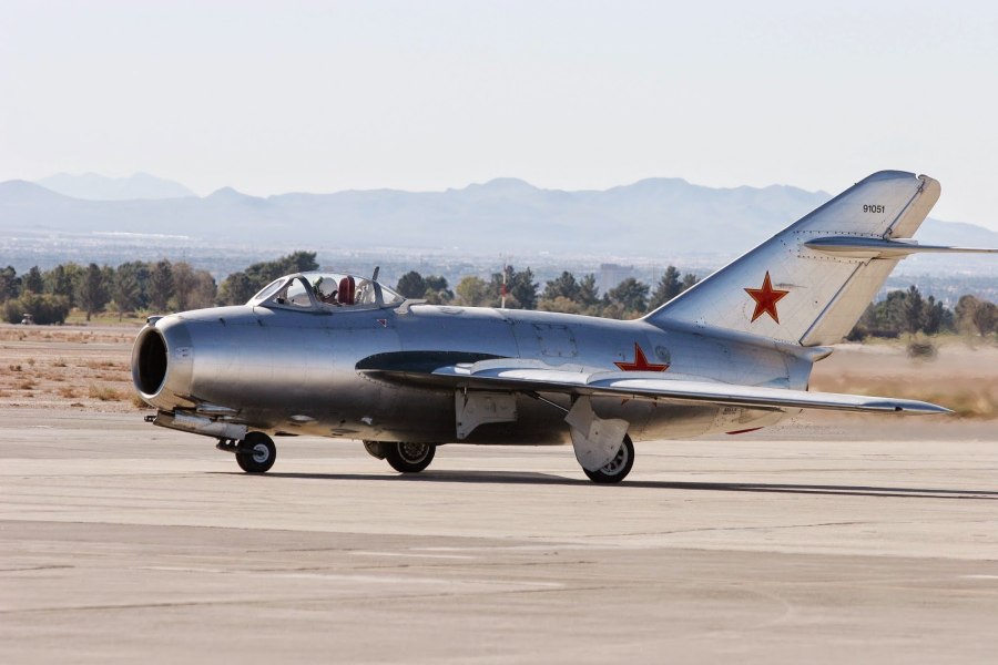 Mig 15