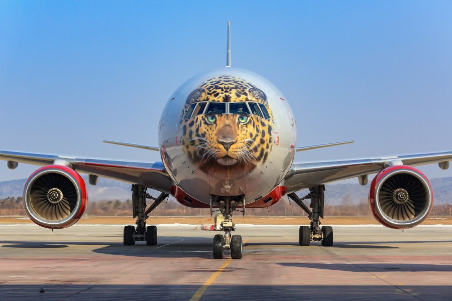 Боинг 777 в ливрее s7