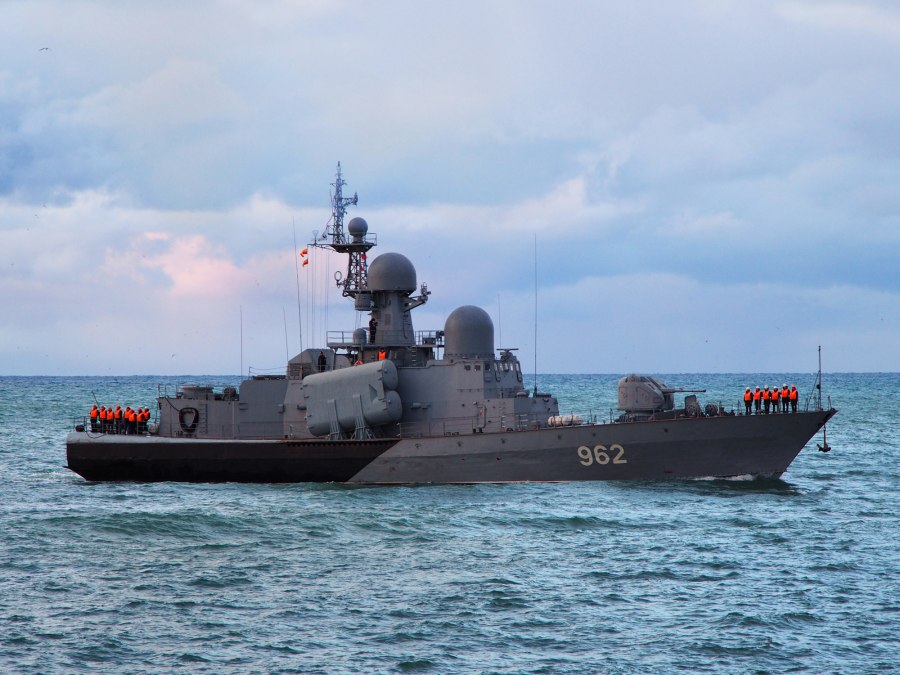 Катер р-71 «Шуя»
